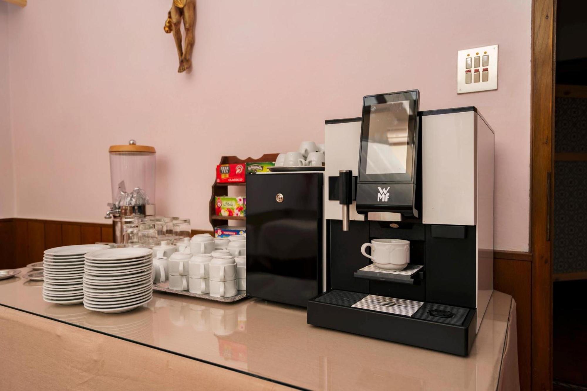 Hotel Appartement Lahngut ナッレス エクステリア 写真
