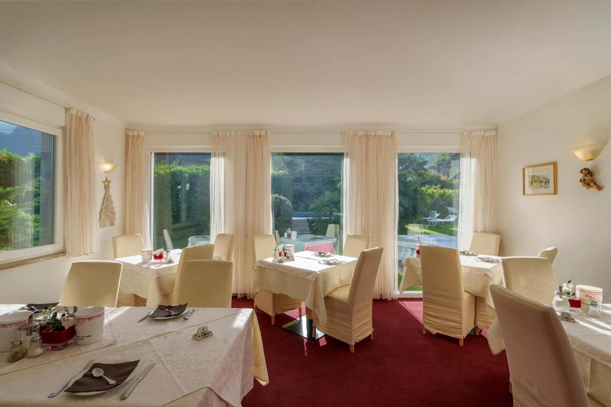 Hotel Appartement Lahngut ナッレス エクステリア 写真